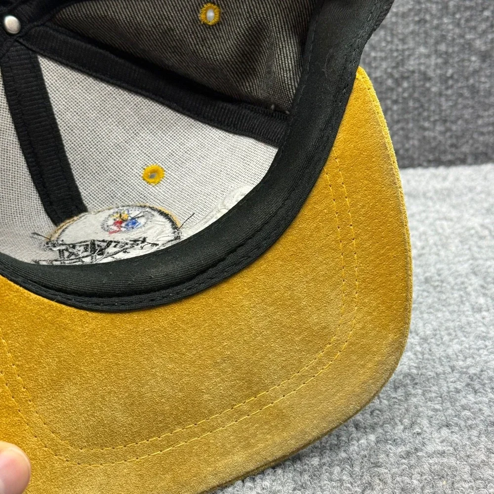 Vintage Pittsburgh Steelers Snapback Hat Universal Industries Black Gold NFL Cap
